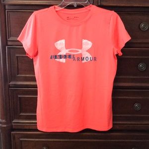 Under armour girls t shirt